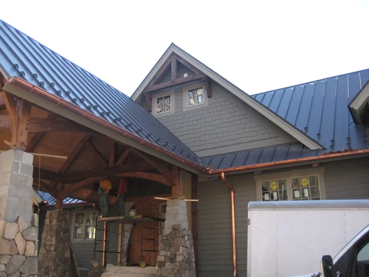 Craftsman Roofing team delivering quality roofing work in Smyrna